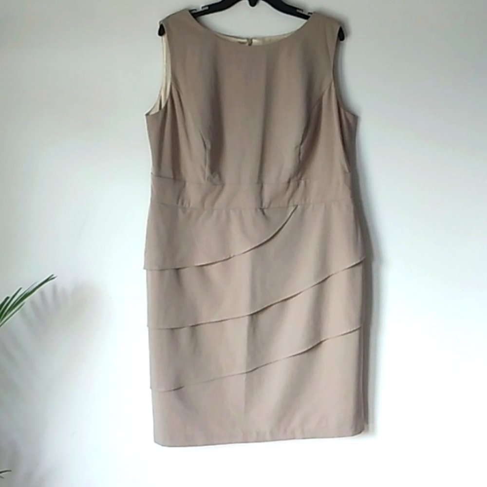 Women's size 14 dress by connected oh, and a tan color
